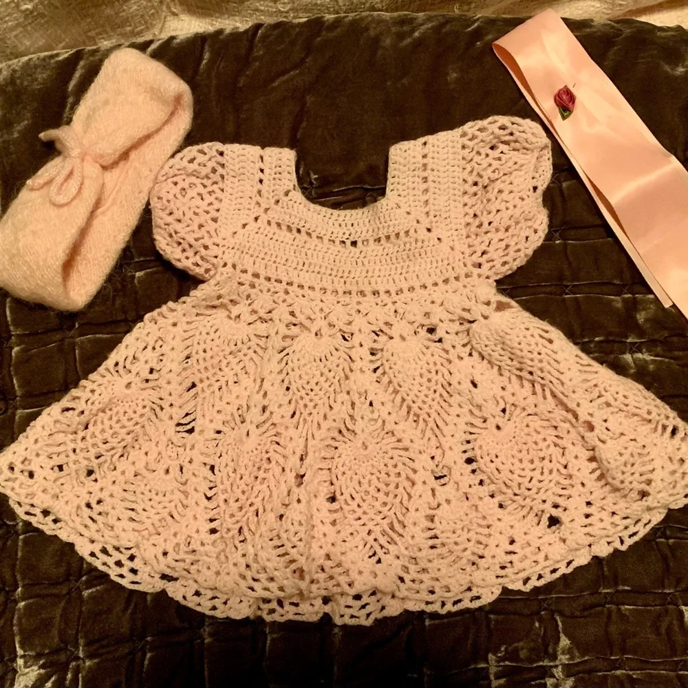 New-Handmade Beautiful Pink Crochet Dress Set for infant  girl. Headband inc.